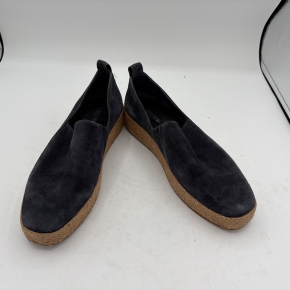 Vince Navy Blue Suede Platform Loafers Women's Size 8 Espadrille Slip On Casual - Picture 6 of 11